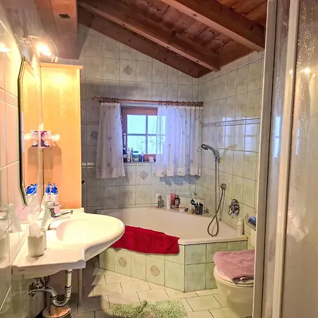 Martinsklause By Interhome מאיסהופן
